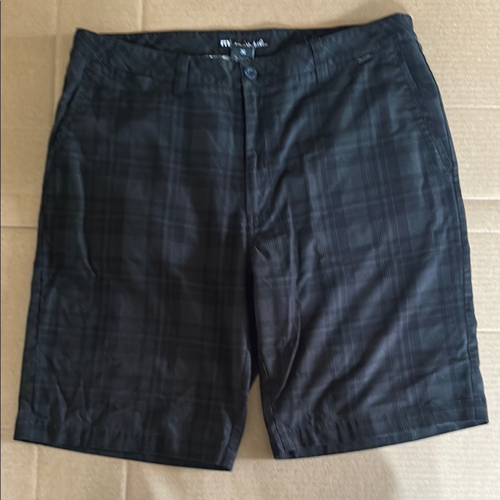 Travis Mathew Men's Black Plaid Shorts